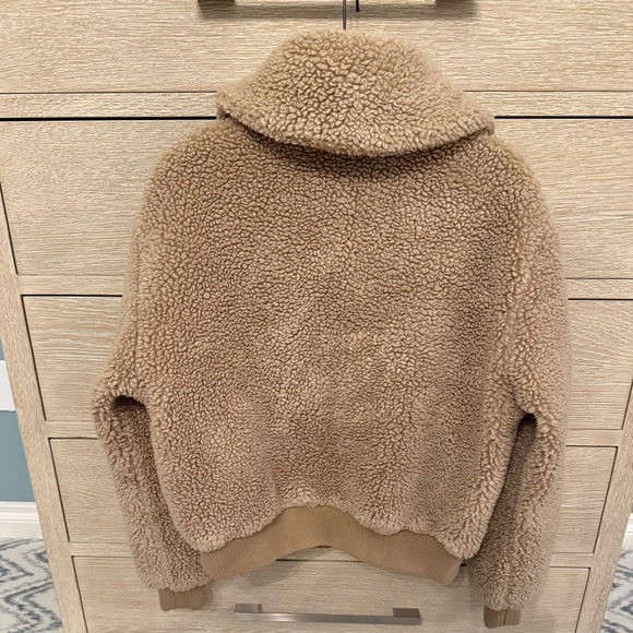 ARITZIA Wilfred Free Tan Teddy Bomber Jacket - Picture 2 of 5